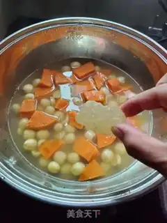 Make Potato Lotus soup step 3