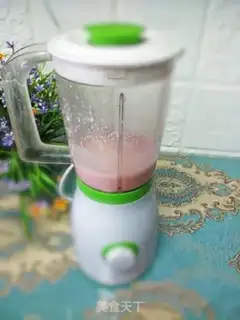 Make Strawberry yogurt step 7