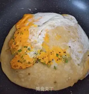Make Onion omelet step 6