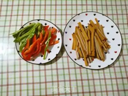 Make Cream pepper fried beans step 0
