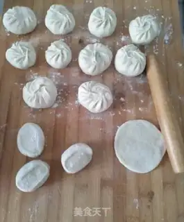 Make Sesame leaf buns step 4