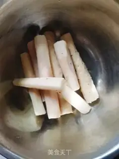 Make Milk and red beans step 1