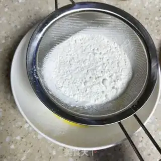 Make Strawberry rolls step 4