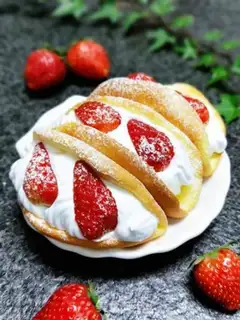 Make Strawberry rolls step 20