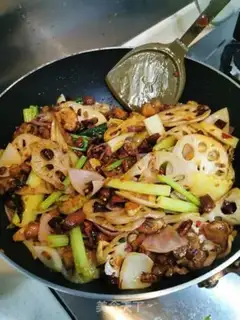 Make Little spicy dry chicken step 8