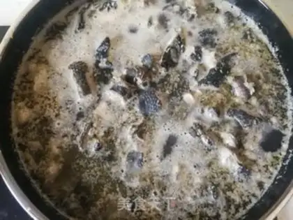 Make The chicken soup step 6