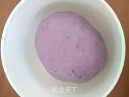 Make Double pork cabbage dumplings step 1