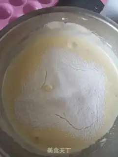 Make Lollipop cake step 3