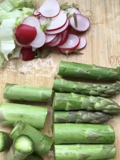 Make Puffed meat salad step 1