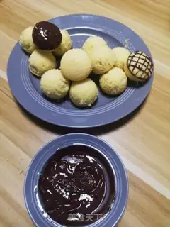 Make Lollipop cake step 12