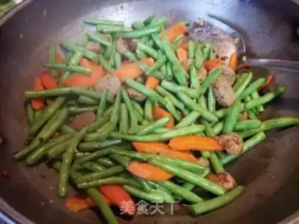 Make Chickenballs. Four season beans step 8