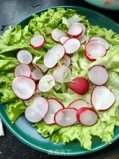 Make Puffed meat salad step 11
