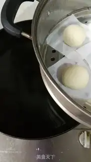 Make Onion buns and white noodles step 9
