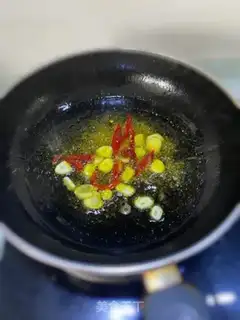 Make Clear the oily moss step 3