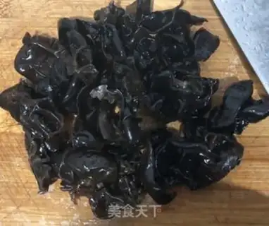 Make Pineapple fried wood step 0