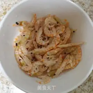 Make Shrimp fried oil step 0