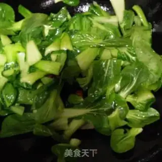 Make Shrimp fried oil step 2