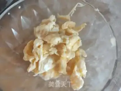 Make Pepper fried egg onions step 1