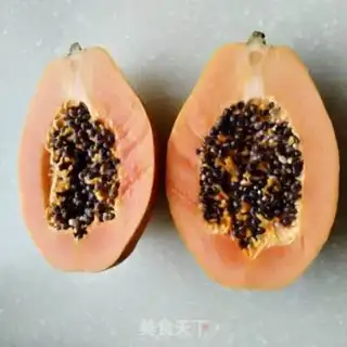 Make The papaya hit the milk step 1