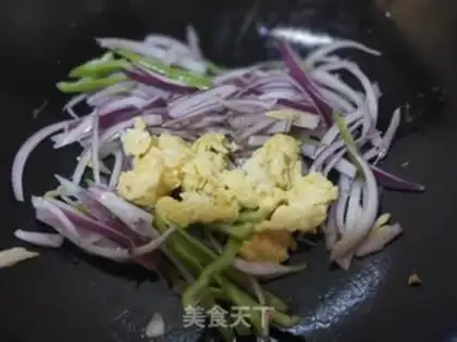 Make Pepper fried egg onions step 6