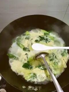 Make A green egg soup step 5