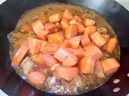 Make A red roasted chicken step 7