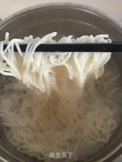 Make Meatball noodles step 2