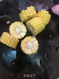 Make Carrot corn, ginger and chicken soup step 2