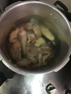 Make Carrot corn, ginger and chicken soup step 5