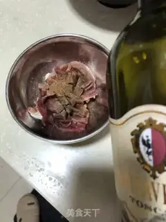 Make A duck with sour fan soup step 1