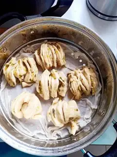 Make Onion rolls step 8