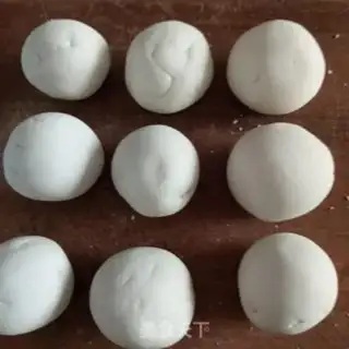 Make Two-coloured plume step 3