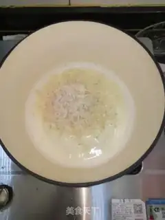 Make Tofu soup step 1