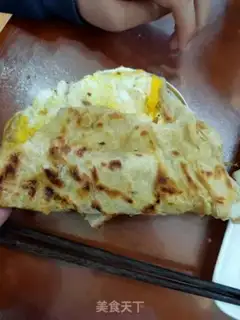 Make Hand grab cake step 10
