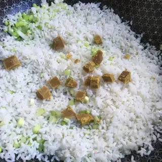 Make Curry egg fried rice step 6