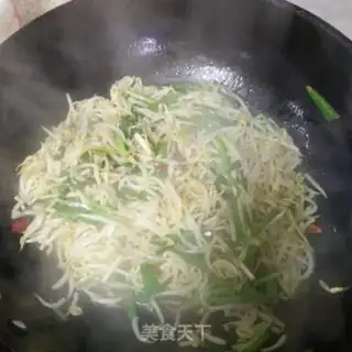 Make Stupid bean sprouts step 4