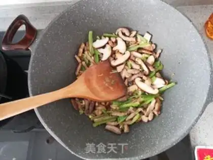 Make Pork bean horn noodles step 5