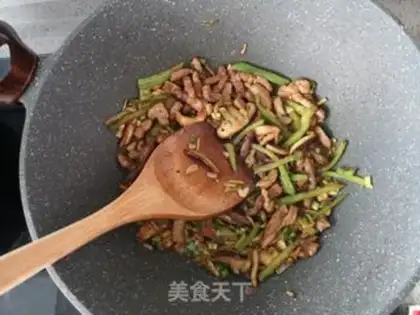 Make Pork bean horn noodles step 6