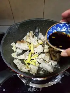 Make Fish bones, carrots and cabbage step 4