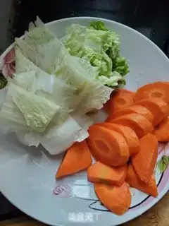 Make Fish bones, carrots and cabbage step 5