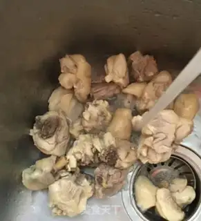 Make Chicken legs burning spring step 6