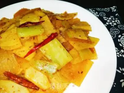 Make Spicy pots and vegetables step 0