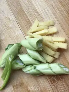 Make Chicken legs burning spring step 14