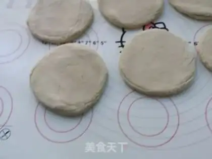 Make Old-fashioned pancakes step 4