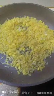 Make Egg fried rice step 4