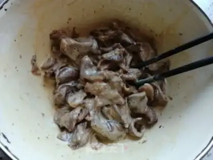 Make Blow mushrooms step 3