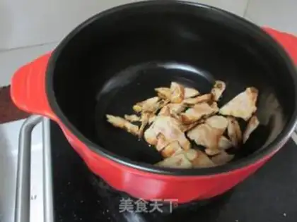 Make Chicken claw soup step 4