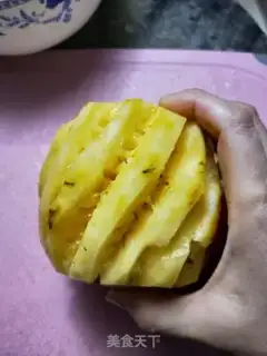 Make Pineapple makes fried bones step 2