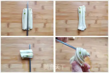 Make Onion rolls step 4