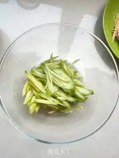 Make Chicken silk cucumber step 2